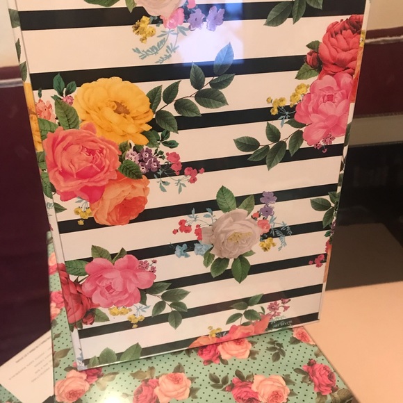 LipSense storage box - Picture 2 of 7